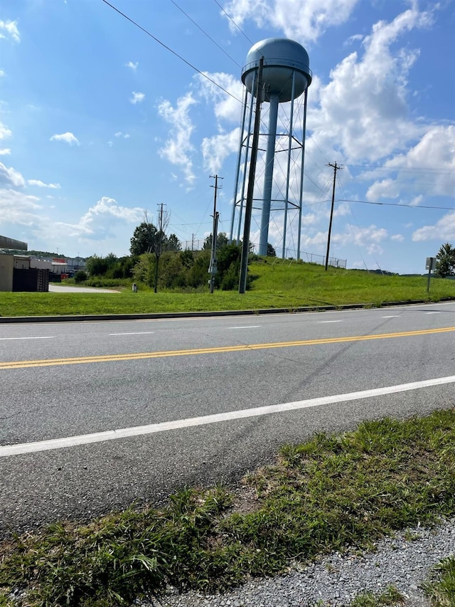 2685 Dearing Ford Rd, Altavista, VA 24517 - view of asphalt road
