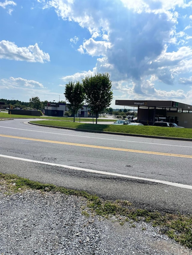 2685 Dearing Ford Rd, Altavista, VA 24517 - view of asphalt street