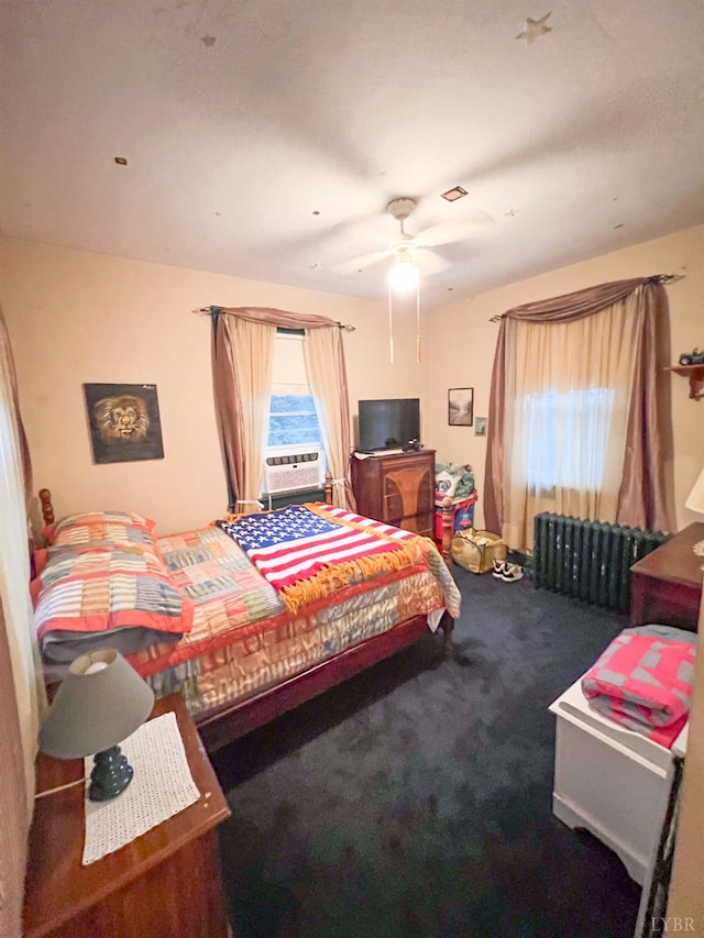 811 Broad St, Altavista, VA 24517 - carpeted bedroom featuring ceiling fan
