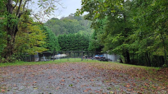 25 Gap Bridge Rd, Moneta, VA 24121