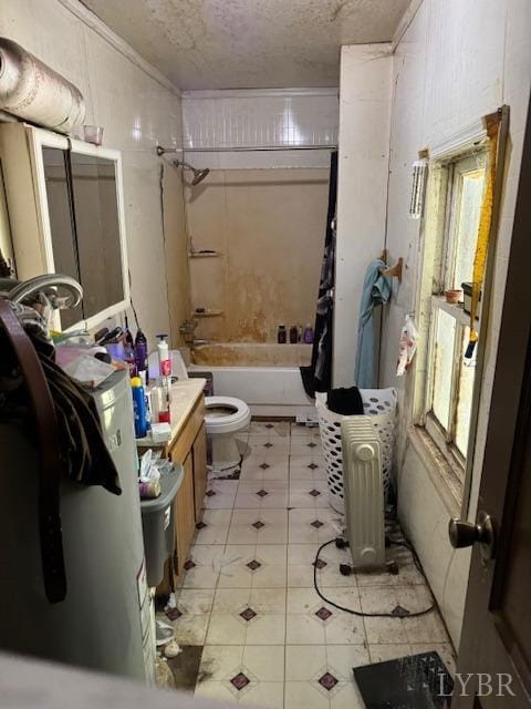 3535 Cabell Rd, Wingina, VA 24599 - full bath with toilet, shower / bath combination with curtain, ornamental molding, tile patterned flooring, and a textured ceiling