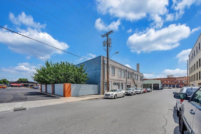 400 SW Salem Ave Unit 2B, Roanoke, VA 24016 - view of road with sidewalks and street lighting