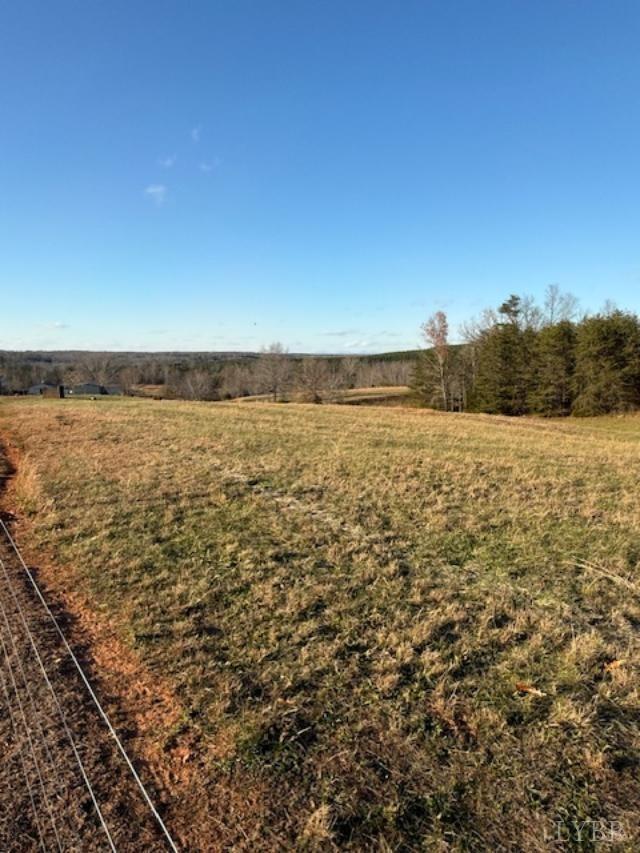 2571 Double Bridges Rd, Spout Spring, VA 24593