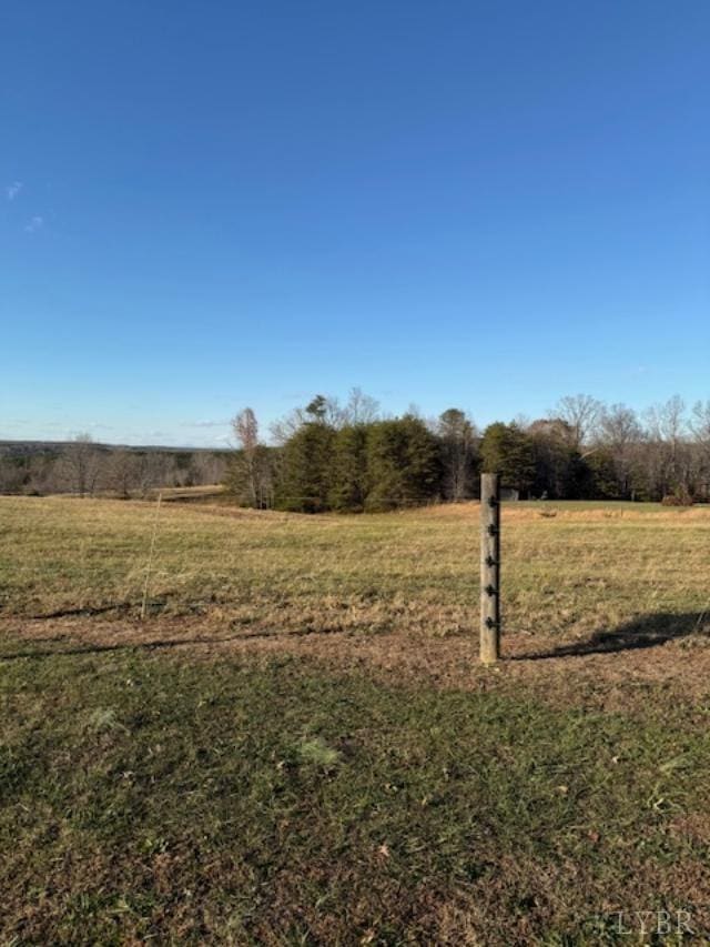 2571 Double Bridges Rd, Spout Spring, VA 24593
