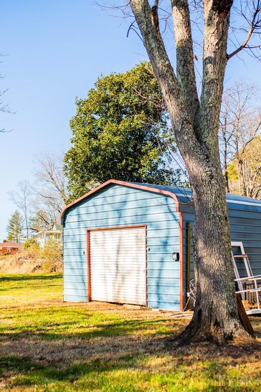 67 Lentz Ln, Shipman, VA 22971 - view of detached garage