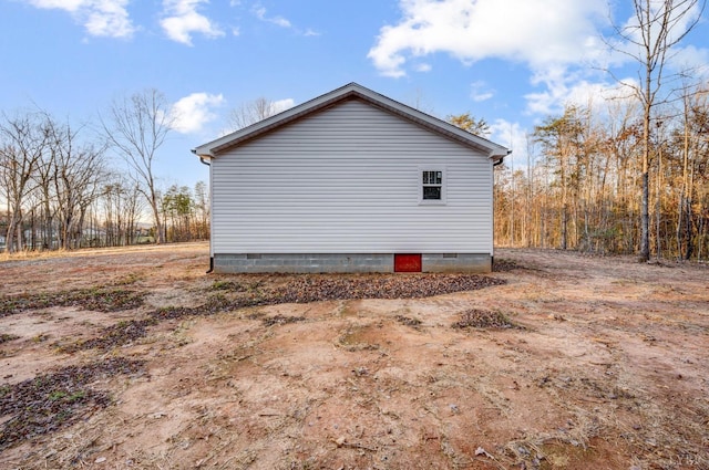 899 Union Hill Rd, Amherst, VA 24521 - view of side of property with crawl space