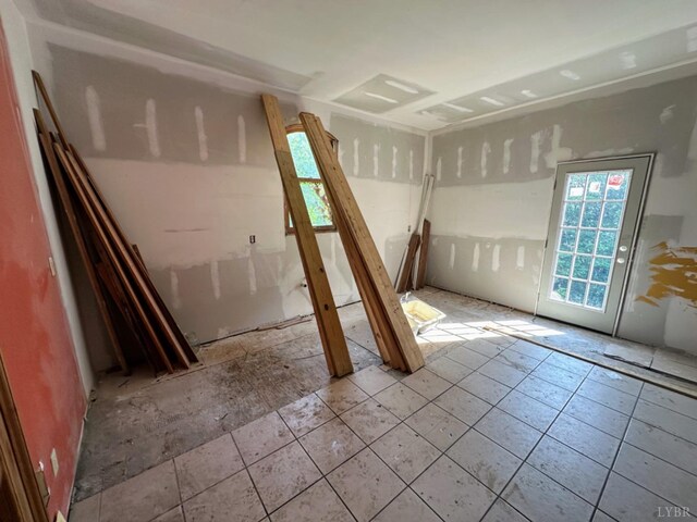 1020 Harrison St, Lynchburg, VA 24504 - view of spare room
