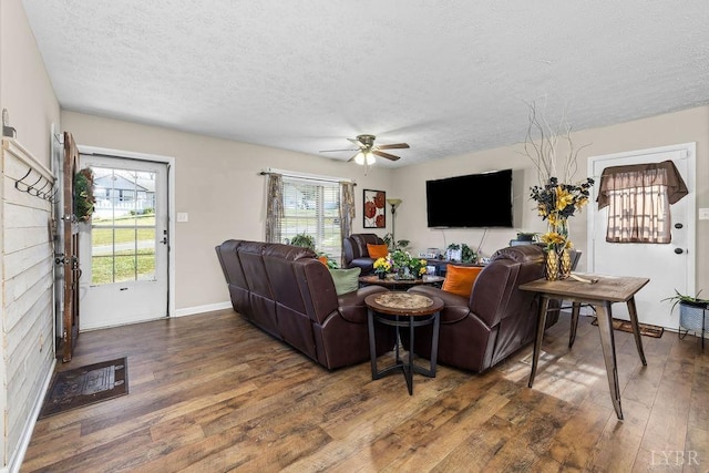 1117 Long Meadows Dr, Lynchburg, VA 24502 - living area featuring hardwood / wood-style flooring, a textured ceiling, ceiling fan, and baseboards