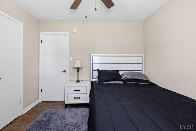 1117 Long Meadows Dr, Lynchburg, VA 24502 - bedroom featuring wood finished floors, a ceiling fan, a textured ceiling, and baseboards