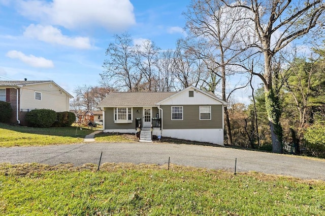 1117 Long Meadows Dr, Lynchburg, VA 24502 - single story home with a front lawn and driveway
