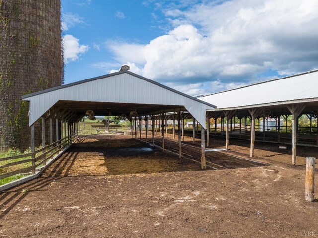 9961 Falling Creek Rd, Huddleston, VA 24104