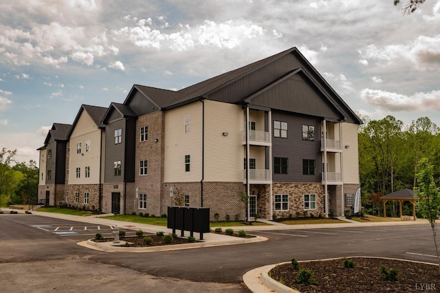 128 Brenleigh Ct Unit 202, Lynchburg, VA 24501 - view of property