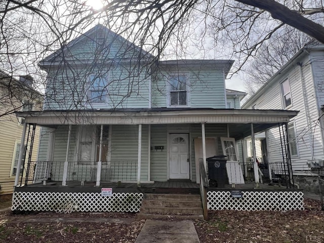 1711 Floyd St, Lynchburg, VA 24501 - view of front facade featuring a porch