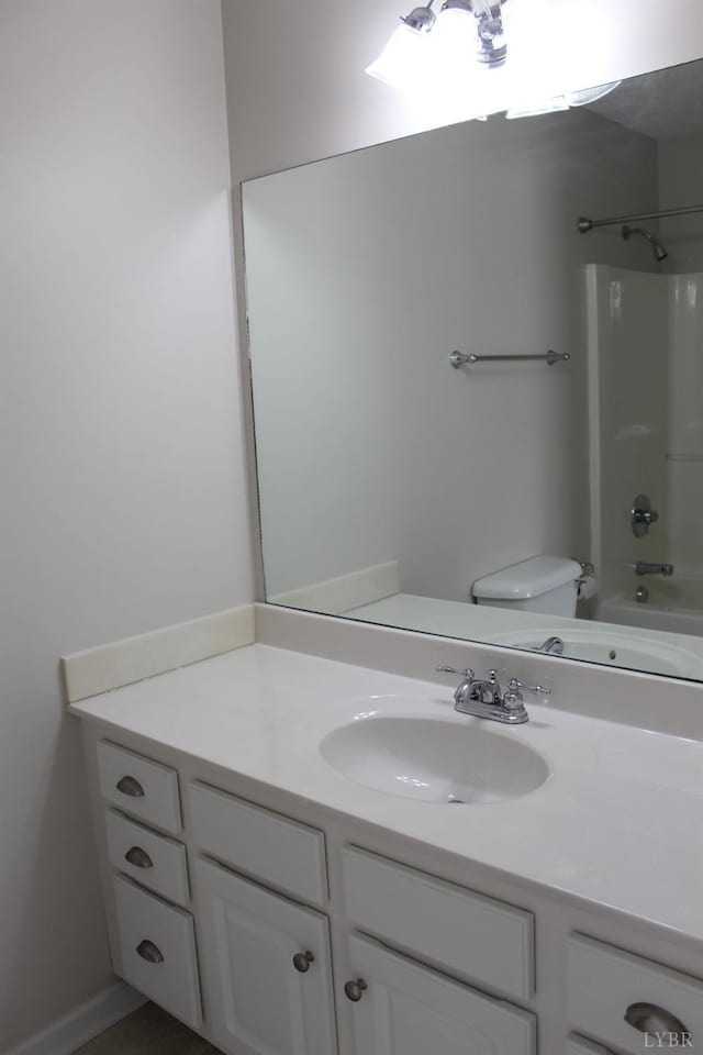 224 Duncraig Dr, Lynchburg, VA 24502 - full bathroom featuring vanity, toilet, and bathtub / shower combination