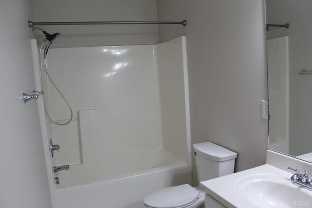 224 Duncraig Dr, Lynchburg, VA 24502 - bathroom with toilet, vanity, and tub / shower combination