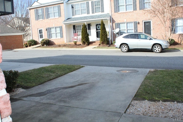 224 Duncraig Dr, Lynchburg, VA 24502 - view of yard with a porch