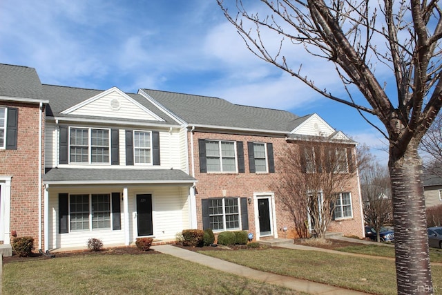 224 Duncraig Dr, Lynchburg, VA 24502 - view of front of home featuring a front yard and brick siding