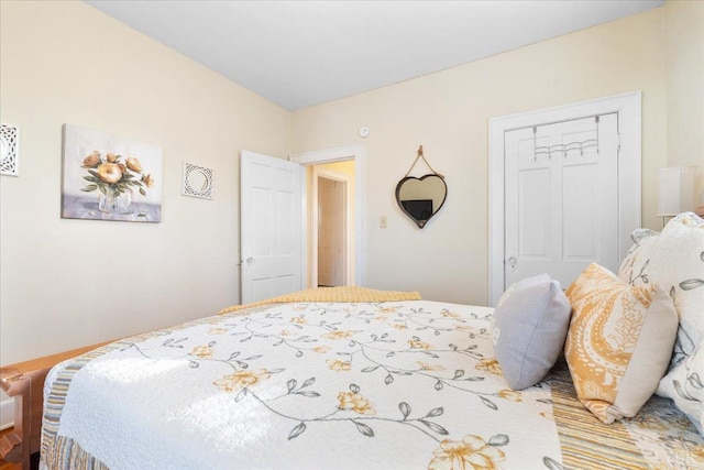 211 Warren Ave, Lynchburg, VA 24501 - bedroom featuring a closet