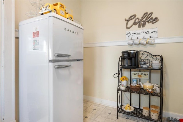211 Warren Ave, Lynchburg, VA 24501 - interior space featuring freestanding refrigerator and baseboards