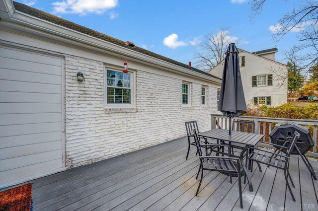 3756 Woodside Ave, Lynchburg, VA 24503 - deck with outdoor dining space