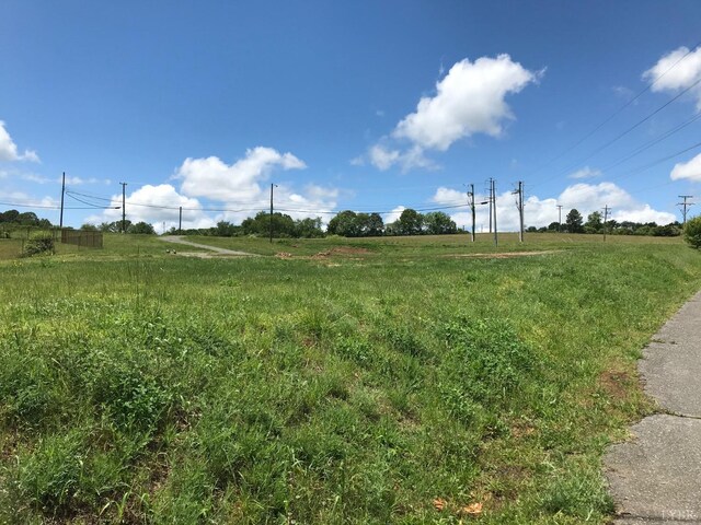 1220 Main St, Altavista, VA 24517