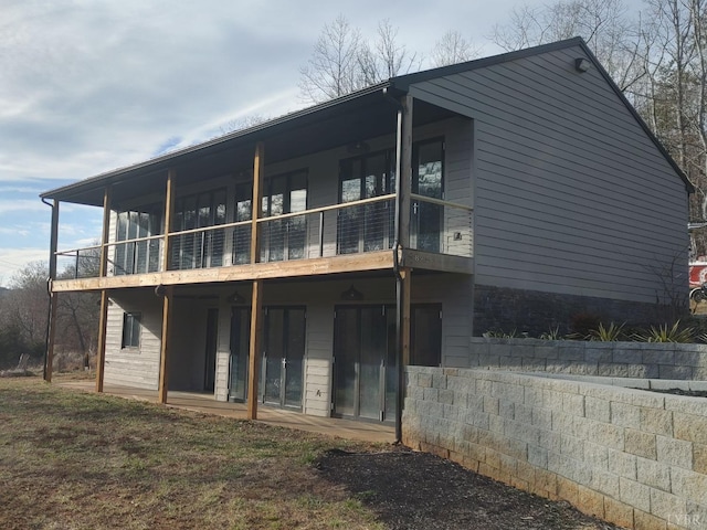 8915 Charlemont Rd, Goode, VA 24556 - view of back of house