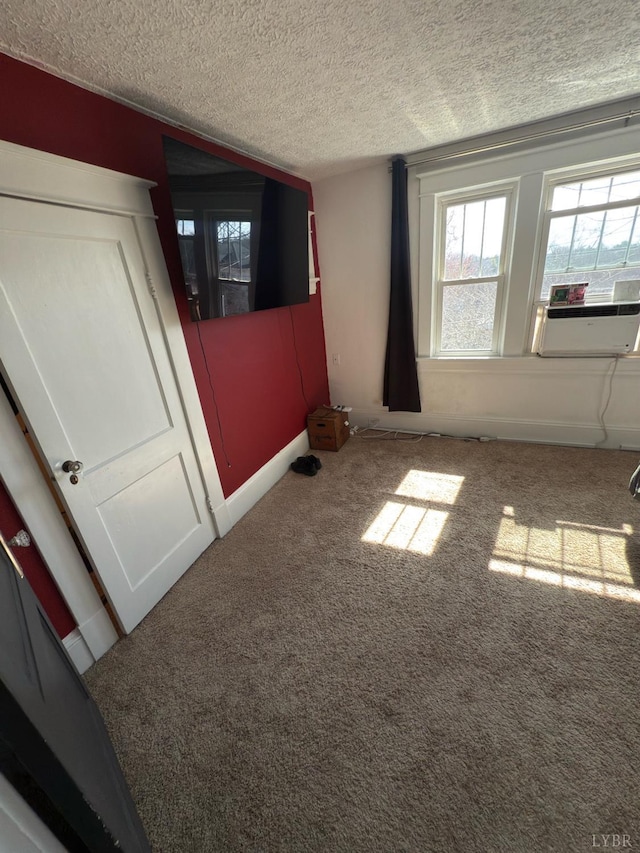 318 Westover Blvd, Lynchburg, VA 24501 - carpeted empty room with a textured ceiling and baseboards