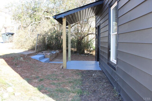 2316 Aragon St, Lynchburg, VA 24501 - view of yard