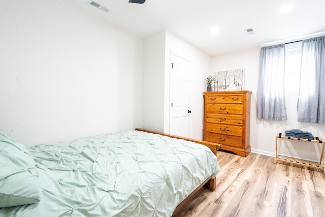 1582 Venturous Trl, Goode, VA 24556 - bedroom featuring light wood-style flooring, baseboards, and visible vents