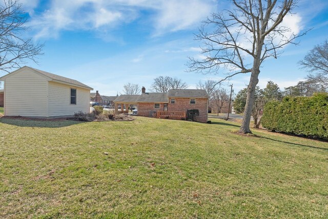 337 Virginia Ave, Appomattox, VA 24522 - view of grassy yard