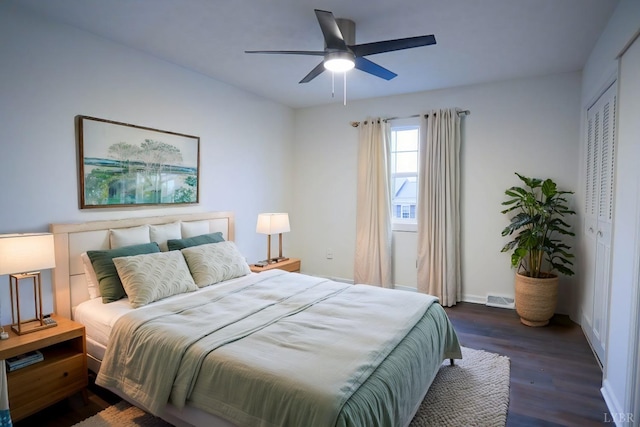 1417 Tunbridge Rd, Lynchburg, VA 24501 - bedroom featuring dark wood-style floors and ceiling fan