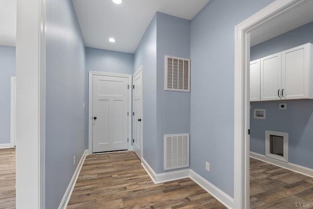 2135 Bellevue Rd, Forest, VA 24551 - hallway featuring dark wood-type flooring and recessed lighting