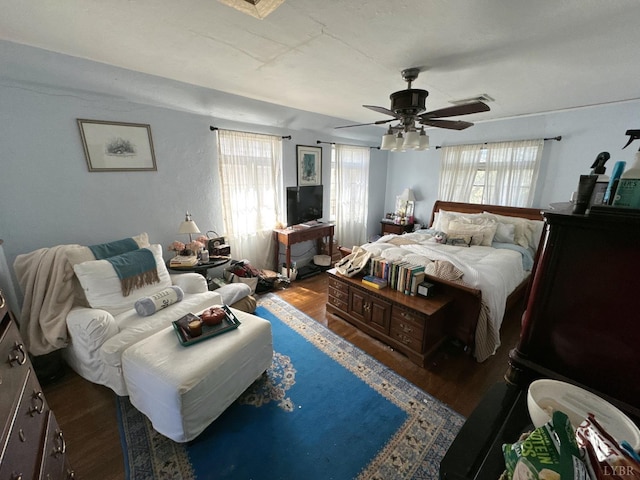 807 Pershing Ave, Lynchburg, VA 24503 - bedroom featuring wood finished floors, multiple windows, and a ceiling fan