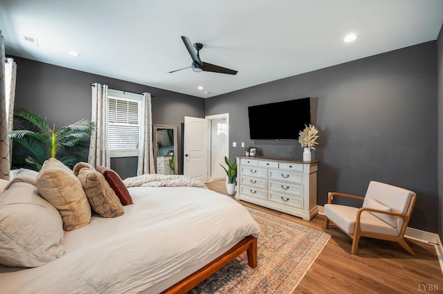 706 Elmwood Ave, Lynchburg, VA 24503 - bedroom with light wood-style flooring, baseboards, and recessed lighting