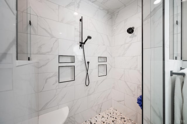 706 Elmwood Ave, Lynchburg, VA 24503 - bathroom featuring a shower stall