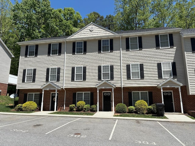 2009 Lakeside Dr Unit 302, Lynchburg, VA 24502 - view of building exterior featuring uncovered parking