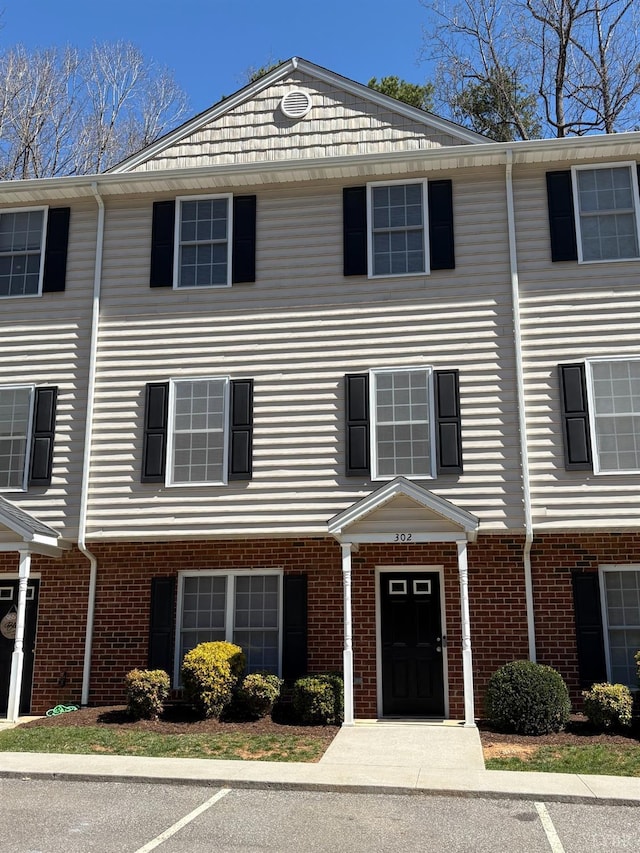 2009 Lakeside Dr Unit 302, Lynchburg, VA 24502 - view of multi unit property
