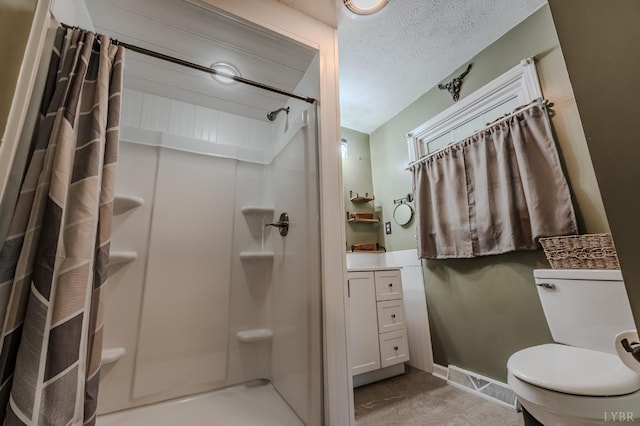 1553 Old Stage Rd, Amherst, VA 24521 - full bath with a stall shower and vanity