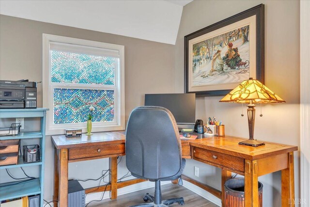 3554 Leffel Rd, Roanoke, VA 24018 - office space featuring wood finished floors and baseboards