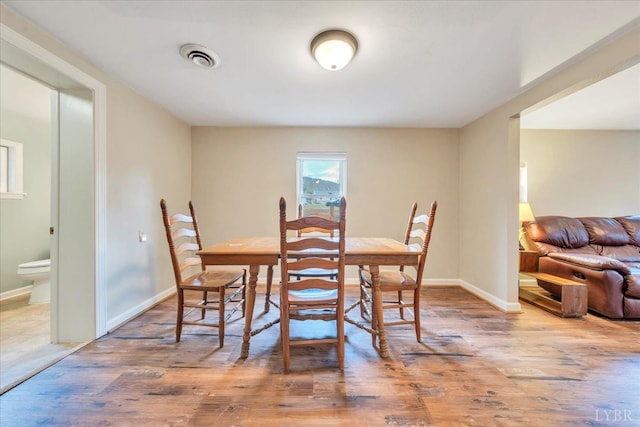 3554 Leffel Rd, Roanoke, VA 24018 - dining room featuring wood finished floors and baseboards