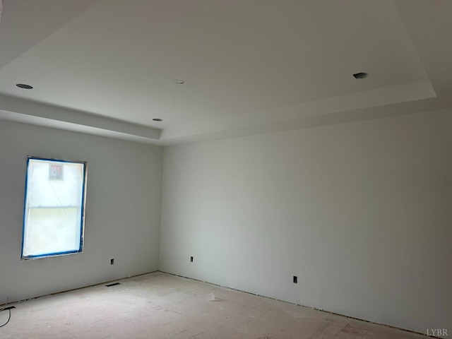 2116 Lime Plant Rd, Appomattox, VA 24522 - empty room featuring a raised ceiling and recessed lighting
