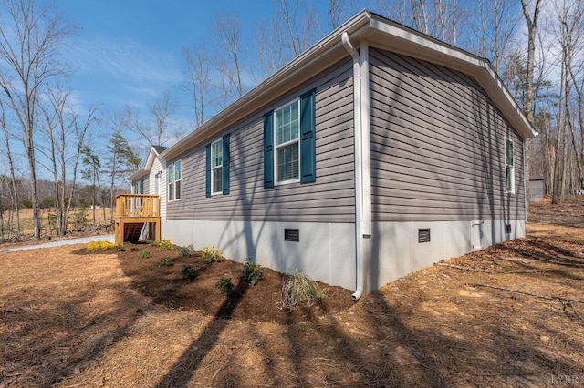 1381 Moccasin Path Trl, Huddleston, VA 24104 - view of side of property with crawl space