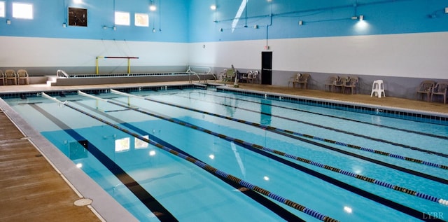 1245 Graves Harbor Dr Unit 2103, Huddleston, VA 24104 - view of community pool