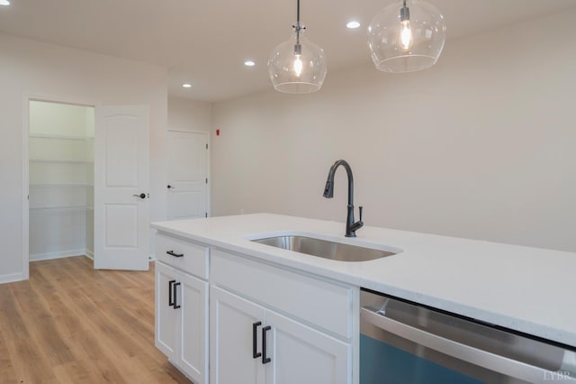 128 Brenleigh Ct Unit 102, Lynchburg, VA 24501 - kitchen featuring a sink, dishwasher, recessed lighting, pendant lighting, and light wood finished floors