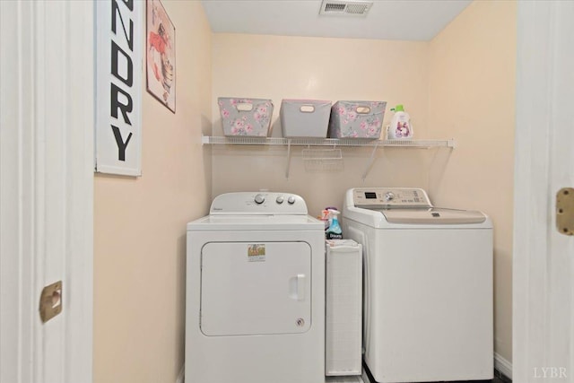 352 Wild Turkey Rd, Lynchburg, VA 24502 - laundry area with washing machine and clothes dryer