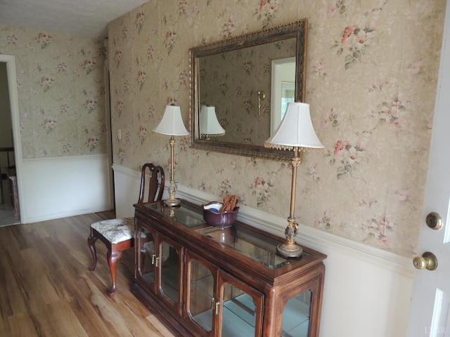 723 Custer Dr, Lynchburg, VA 24502 - details featuring wallpapered walls and wood finished floors