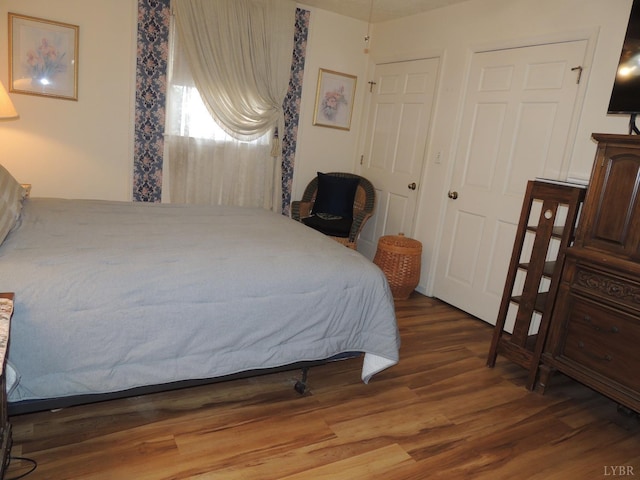 723 Custer Dr, Lynchburg, VA 24502 - bedroom featuring wood finished floors