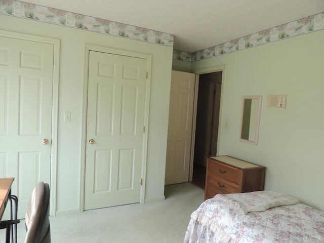 723 Custer Dr, Lynchburg, VA 24502 - bedroom featuring baseboards and light carpet