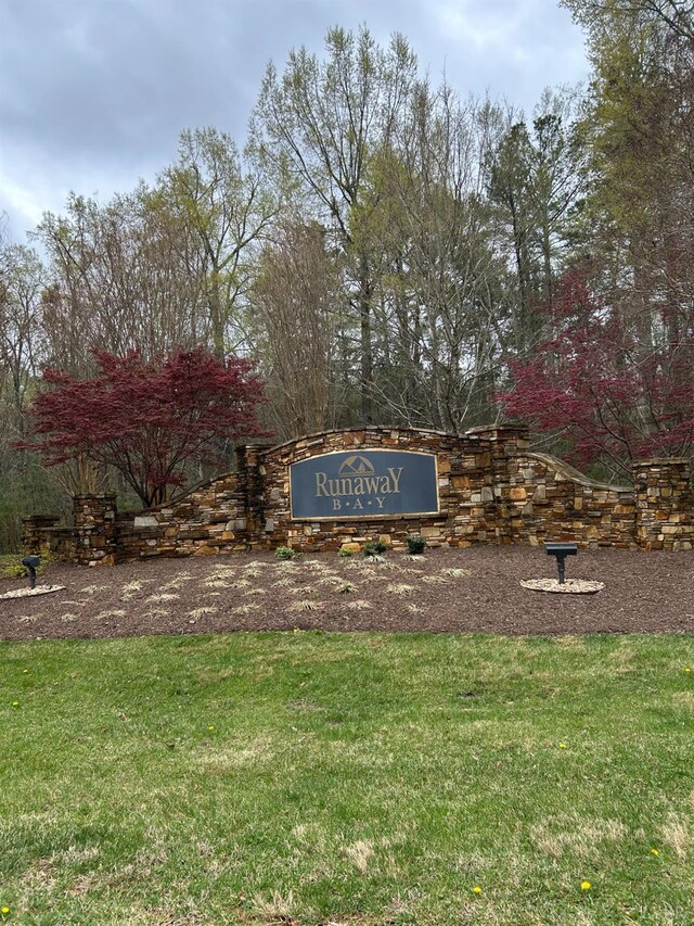 107 Runaway Bay Rd, Lynch Station, VA 24571 - photo 2