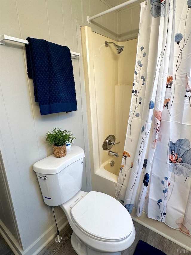 157 Phelps Rd, Madison Heights, VA 24572 - bathroom featuring shower / tub combo and toilet
